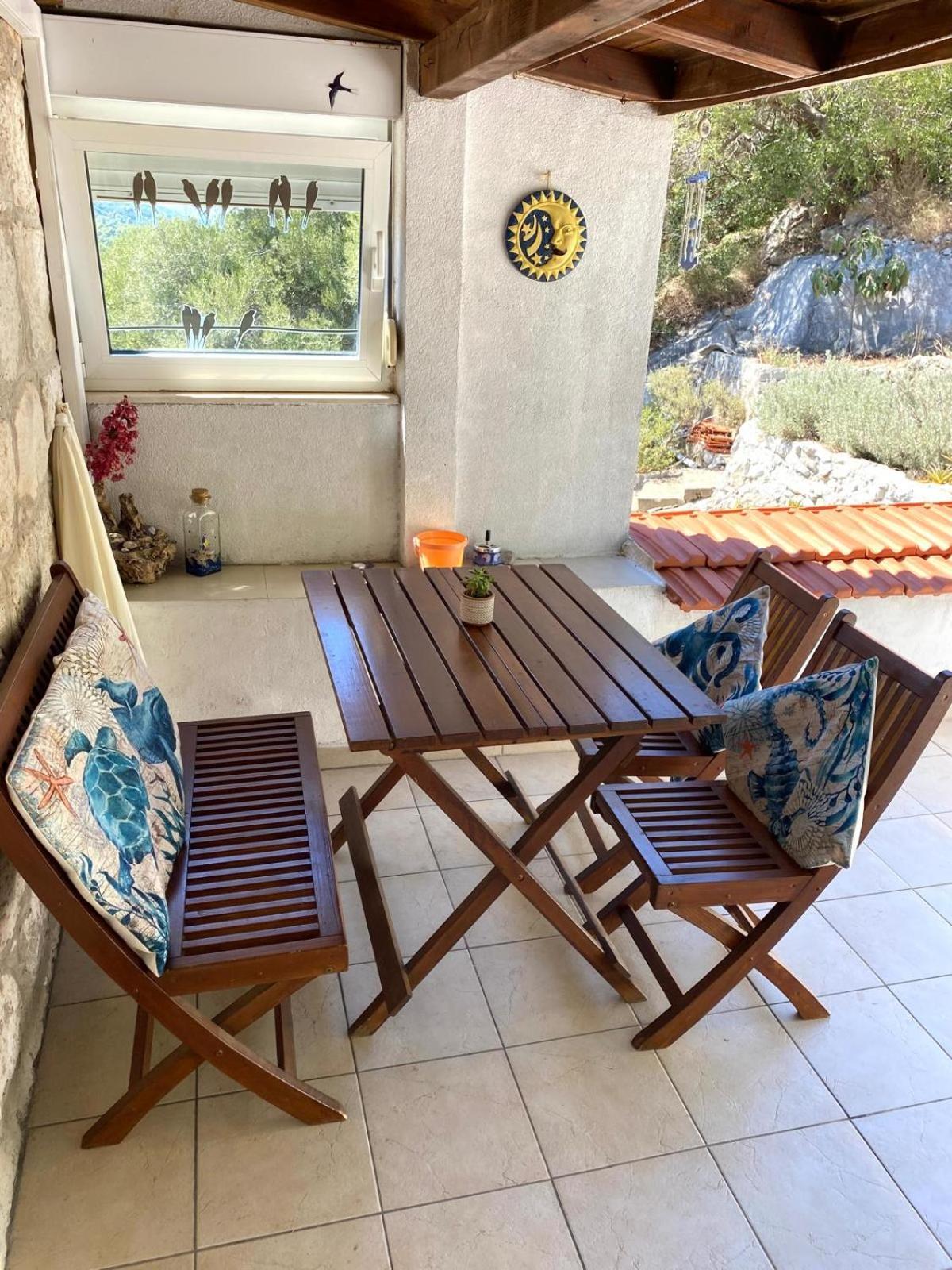 Apartment Cacini Dvori Lastovo Zewnętrze zdjęcie