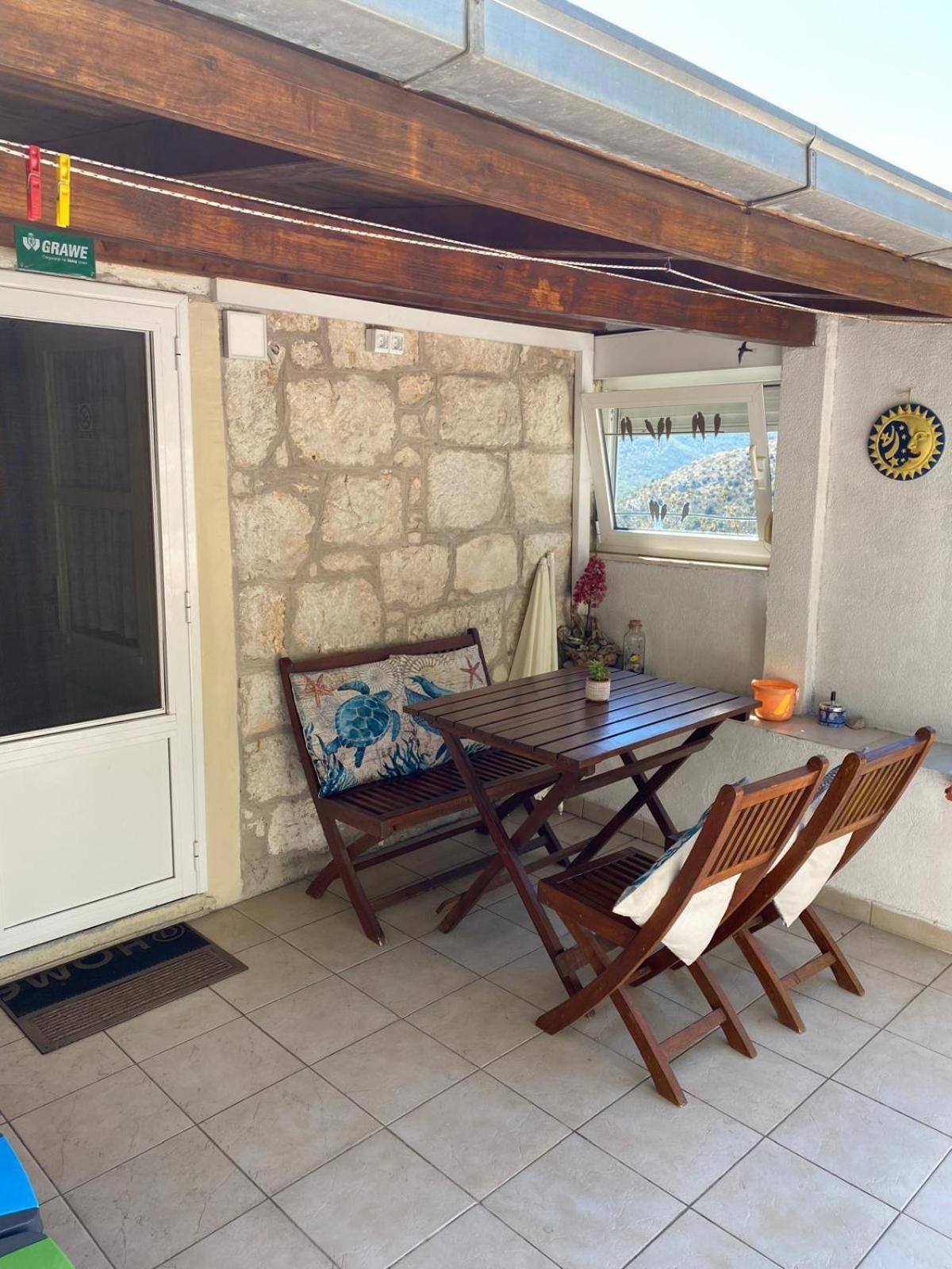 Apartment Cacini Dvori Lastovo Zewnętrze zdjęcie